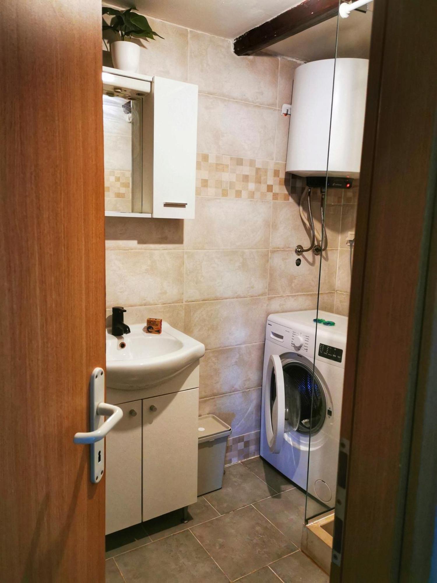 PUY Attica Apartment מראה חיצוני תמונה