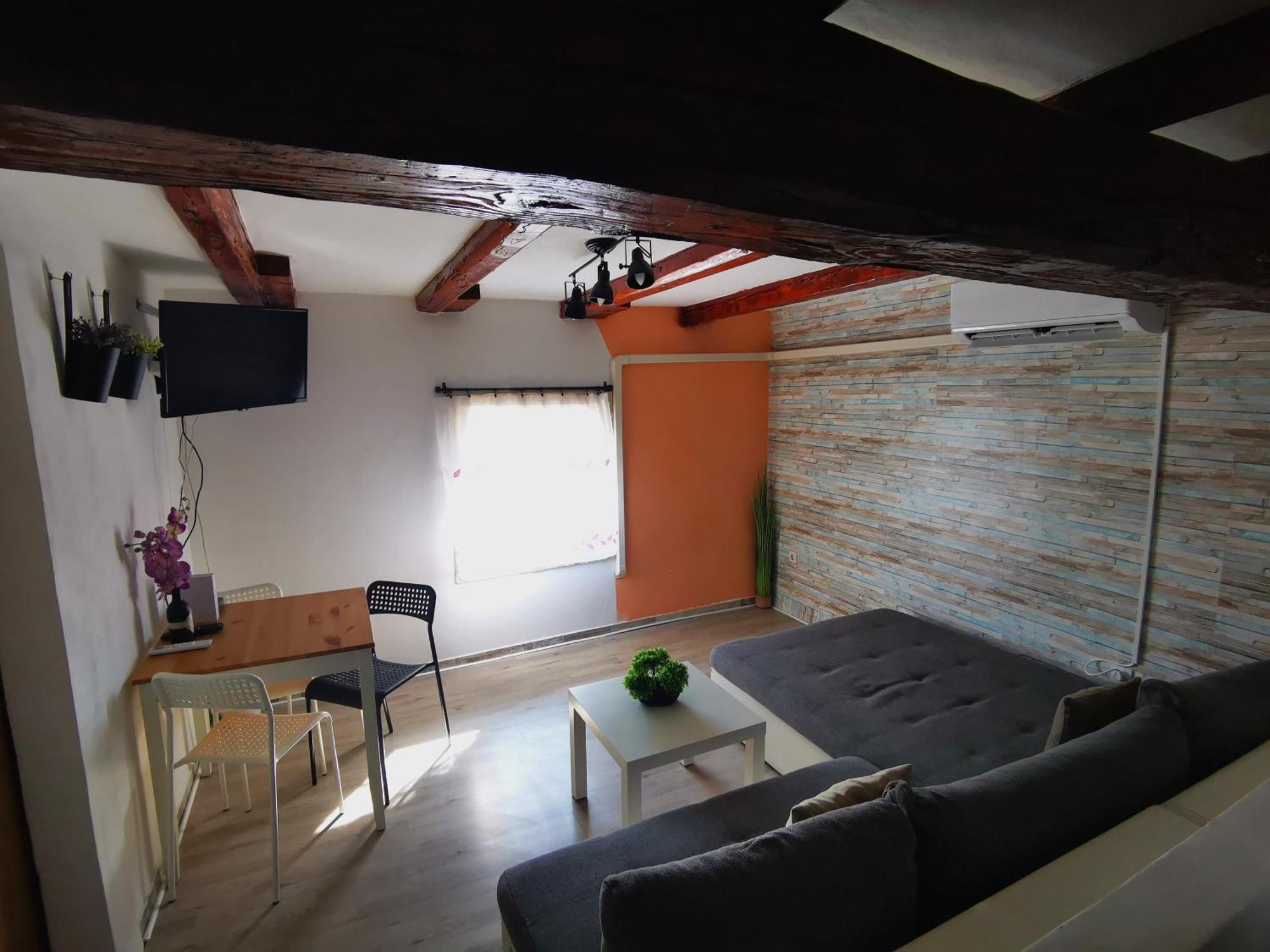 PUY Attica Apartment מראה חיצוני תמונה